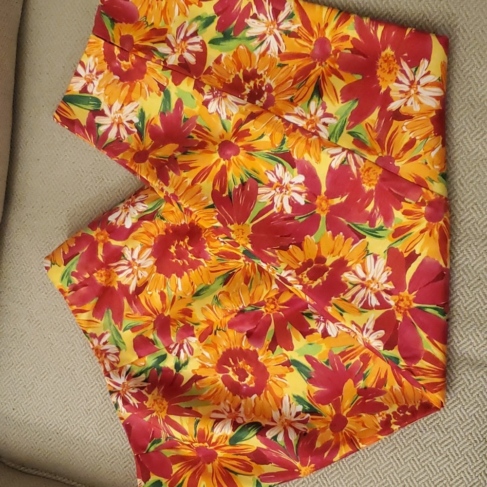 Giorgio Fiorlini Floral Capris